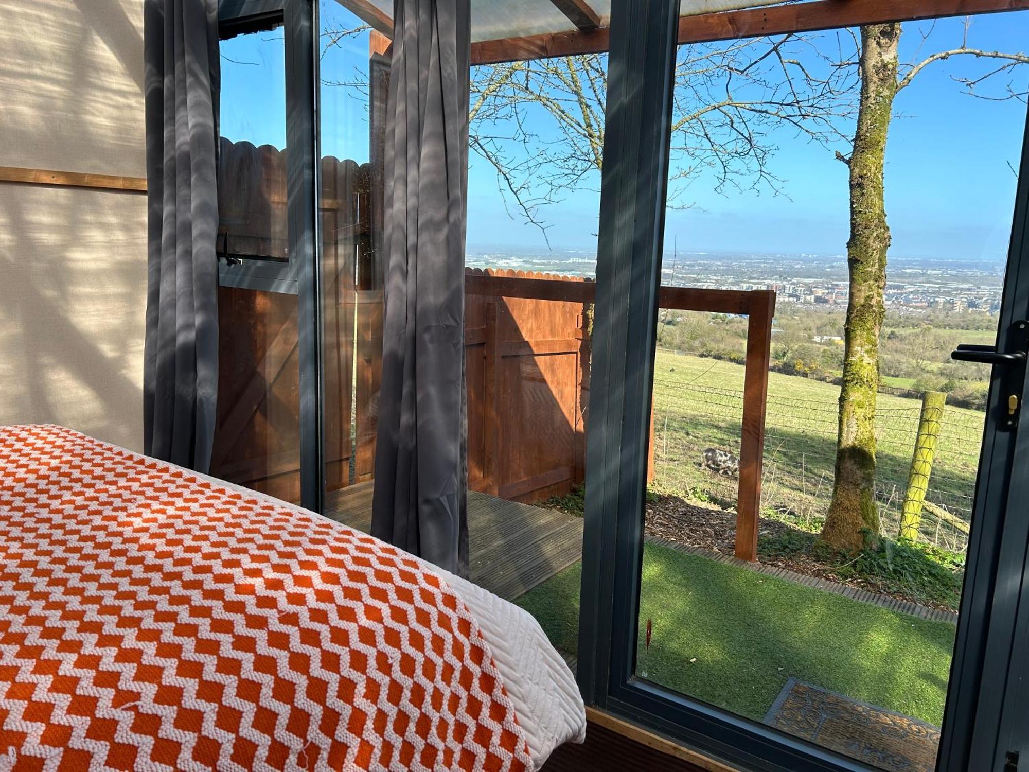 Sky Gazer Cabin In The Woods Dublin Eksteriør bilde